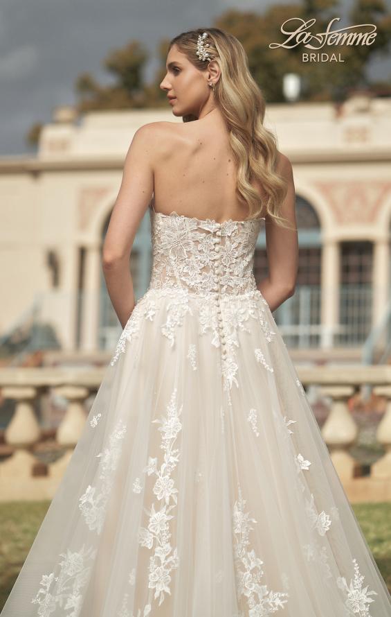 Picture of: Wedding Dress with Full A-Line Skirt and Gorgeous Lace Details in INI, Style: B1088, Detail Picture 2