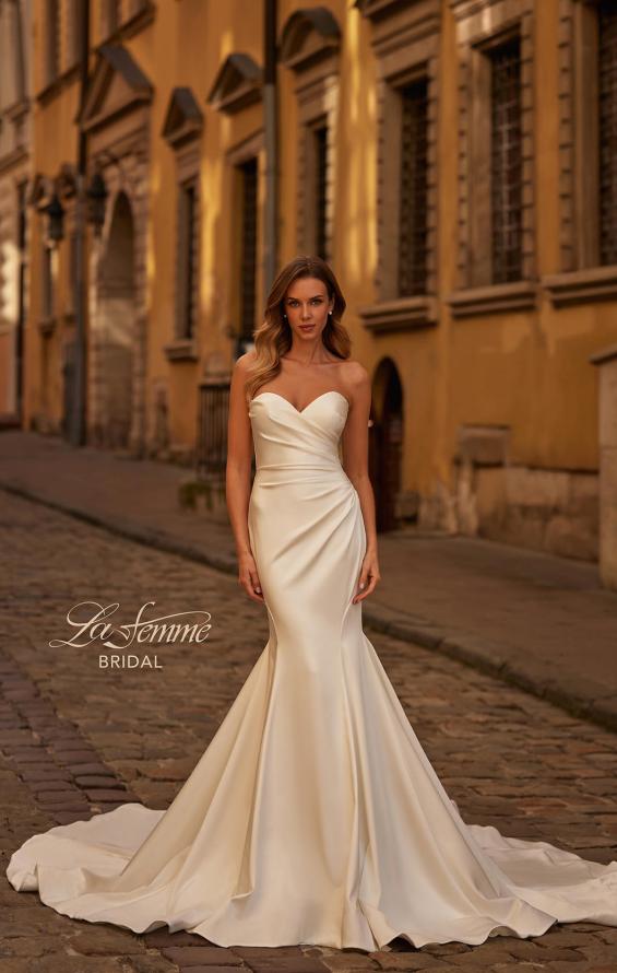 Picture of: Sophisticated Strapless Sweetheart Satin Wedding Dress in ivory, Style: B1438, Main Picture