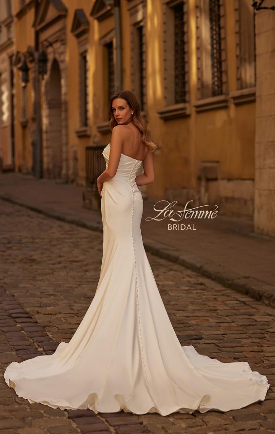 Picture of: Sophisticated Strapless Sweetheart Satin Wedding Dress in ivory, Style: B1438, Back Picture