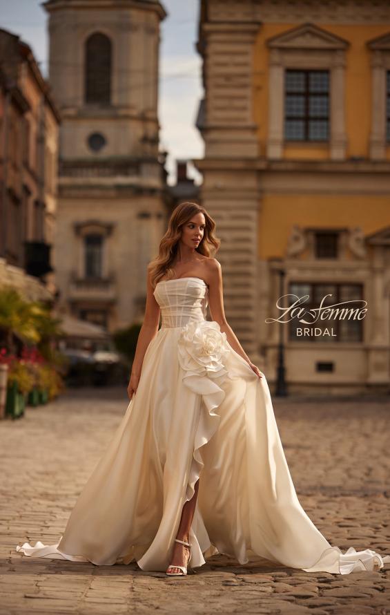 Picture of: Unique Organza Wedding Dress with Floral Detail and Slit in ivory, Style: B1439, Detail Picture 1