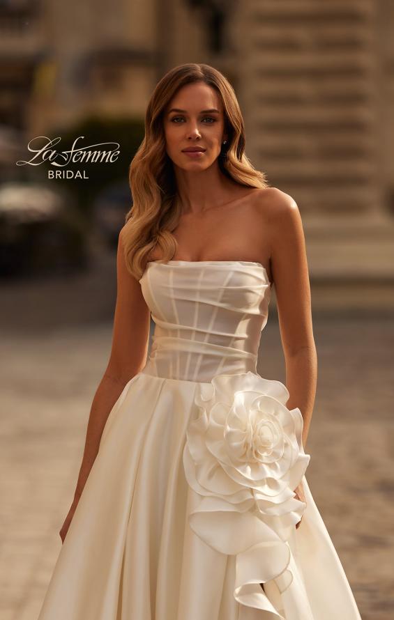 Picture of: Unique Organza Wedding Dress with Floral Detail and Slit in ivory, Style: B1439, Detail Picture 2