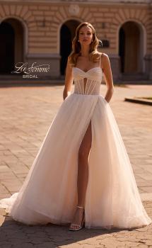 Picture of: Unique A-line Wedding Gown with Chantilly Lace and Exposed Boning in IIIILI, Style: B1386, Main Picture